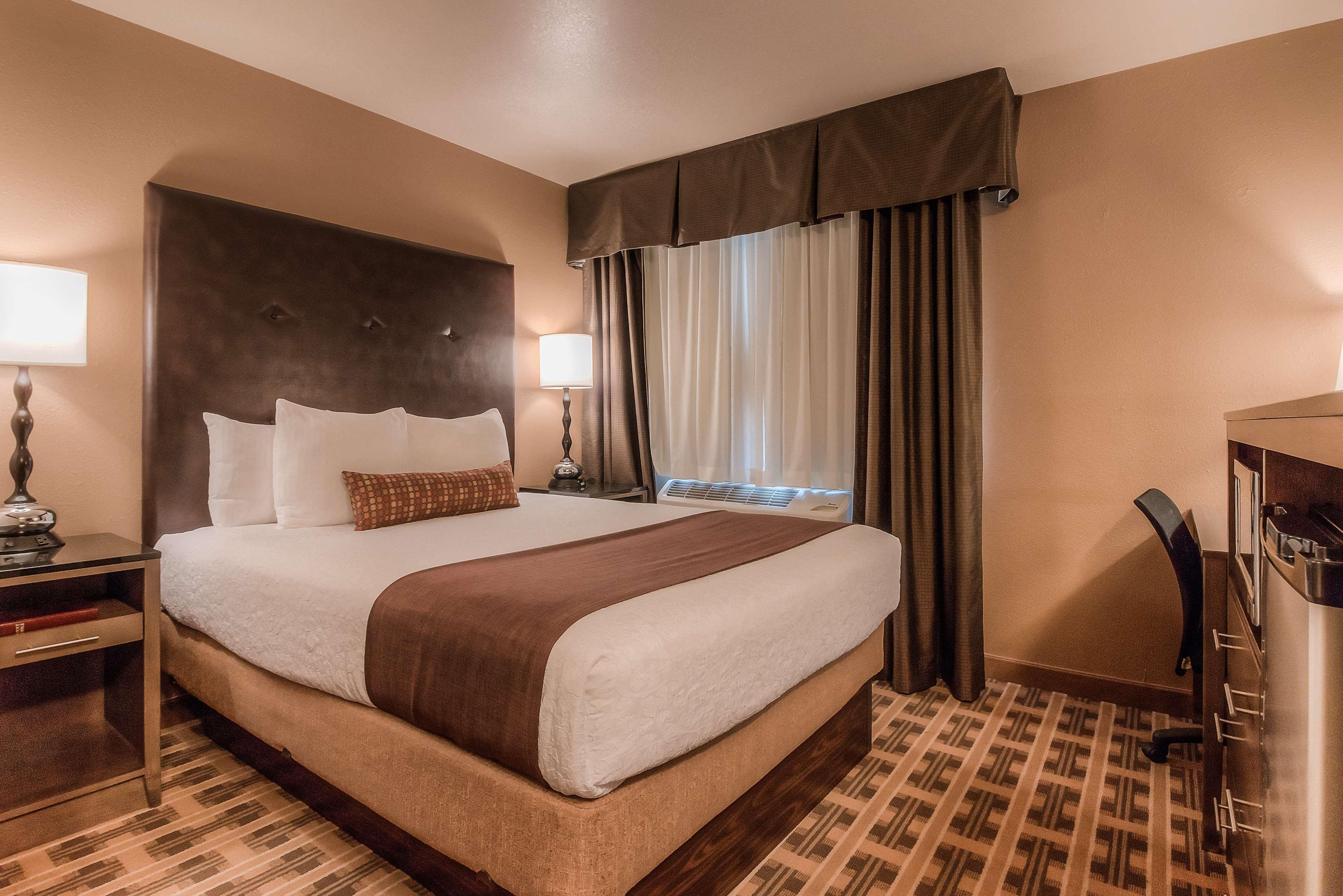 Best Western Plus Yakima Hotel Экстерьер фото