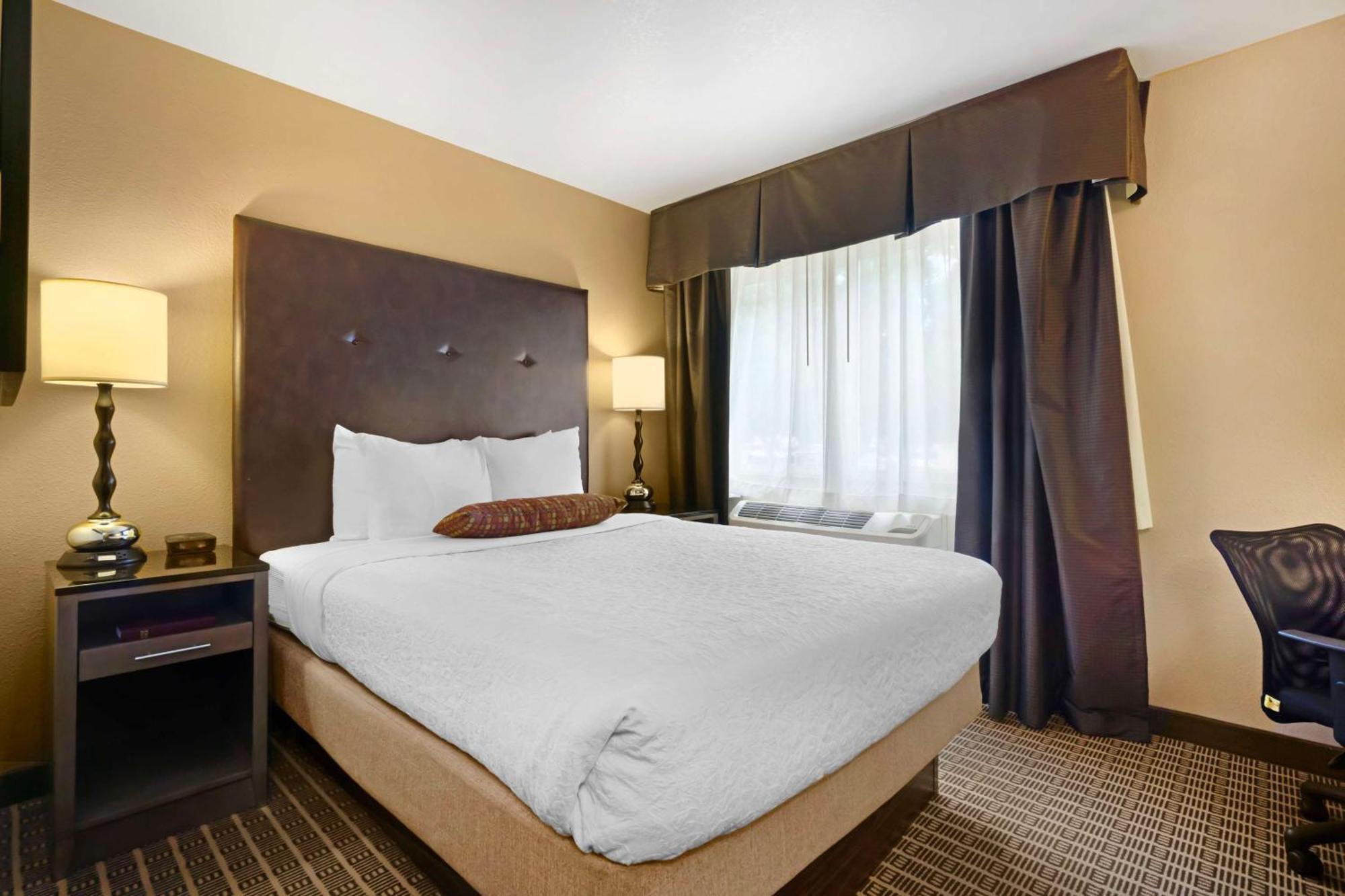 Best Western Plus Yakima Hotel Экстерьер фото