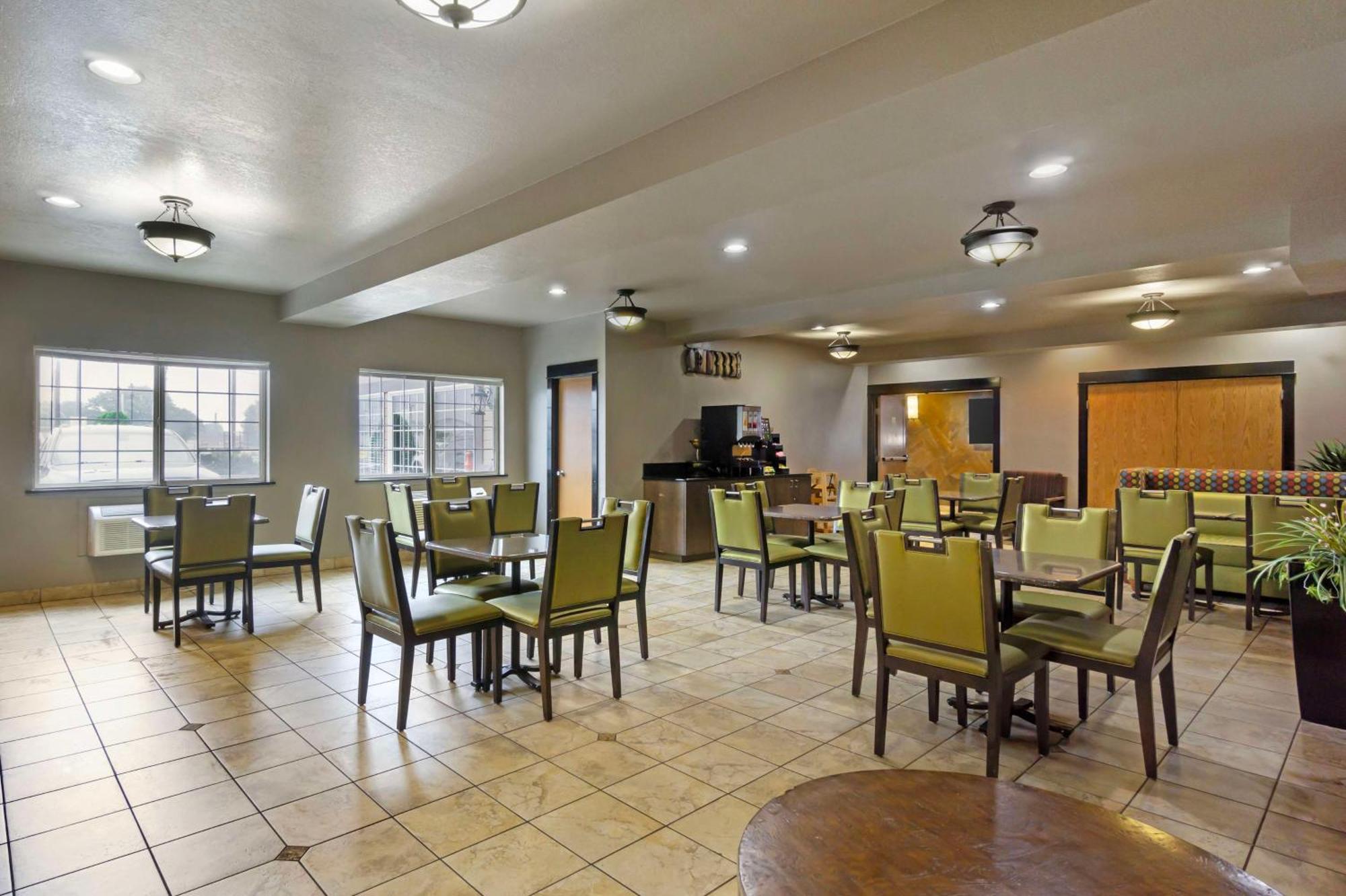 Best Western Plus Yakima Hotel Экстерьер фото