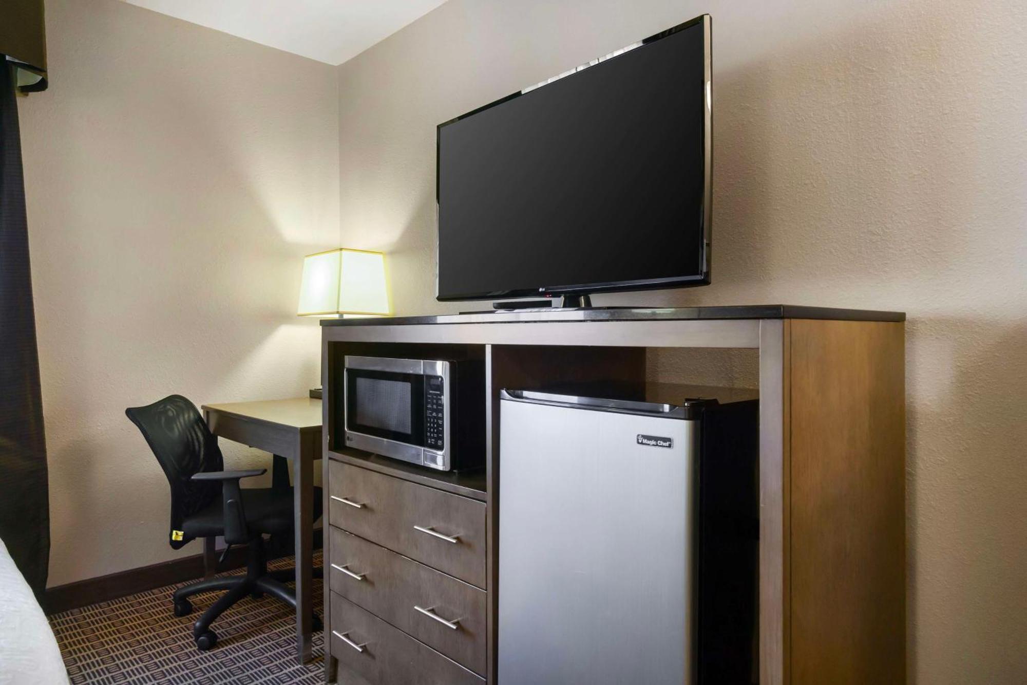 Best Western Plus Yakima Hotel Экстерьер фото