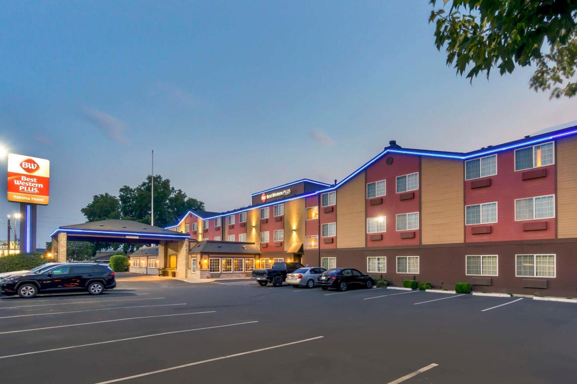 Best Western Plus Yakima Hotel Экстерьер фото
